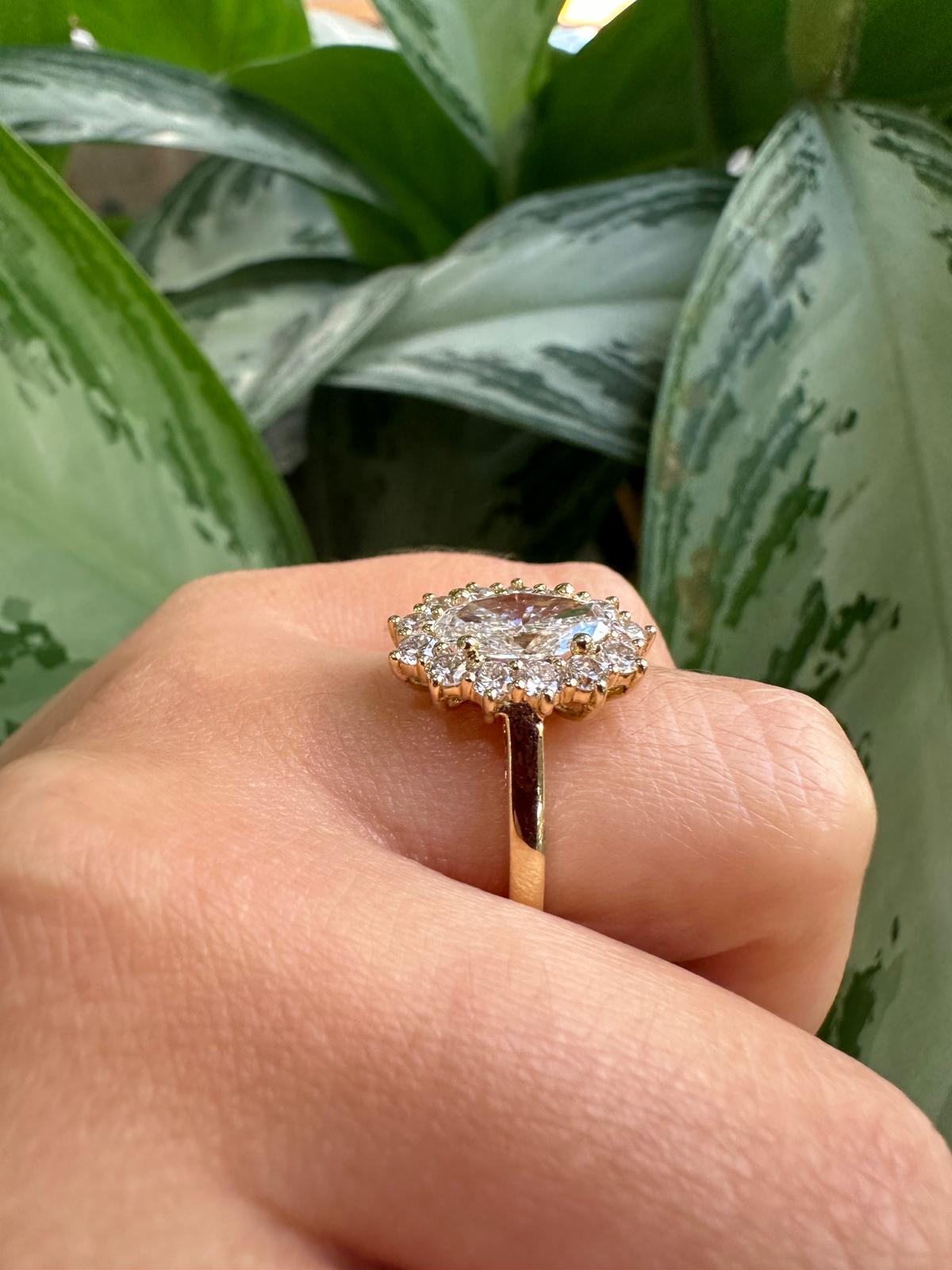 Oval Lab-Grown Diamond Ring