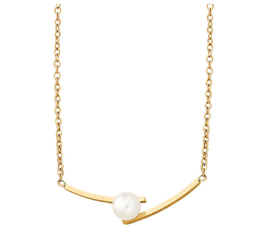 Single pearl necklace