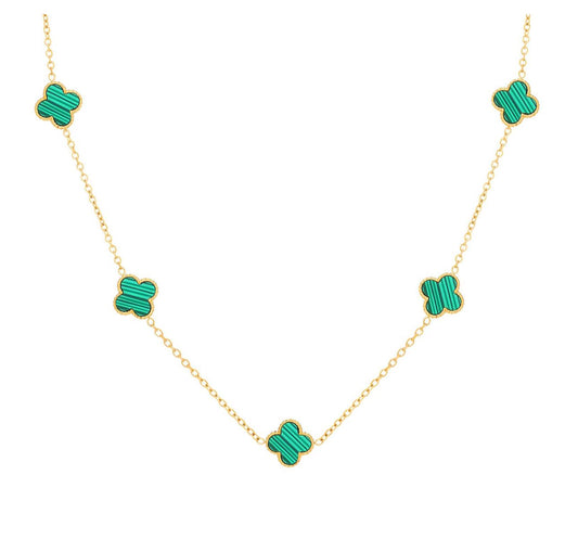 Green clover necklace