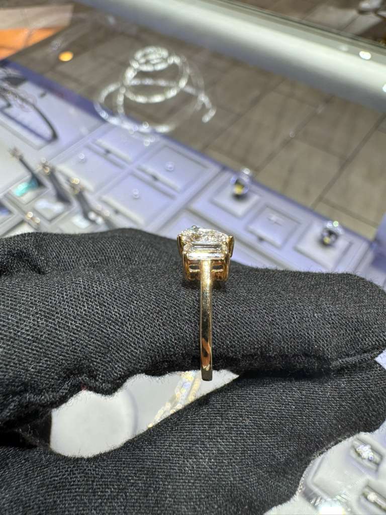 Toi et Moi Pear & Emerald Cut Lab-Grown Diamond Ring